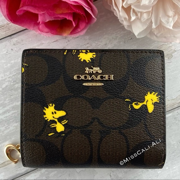 NWT COACH X Peanuts Snap Wallet In Signature Canvas With Woodstock Print - Picture 5 of 16
